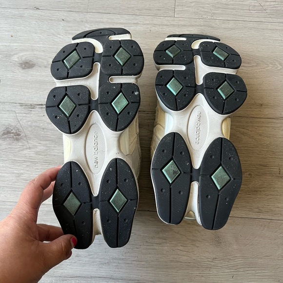 New Balance Women's Gray Sneakers - Picture 9 of 12